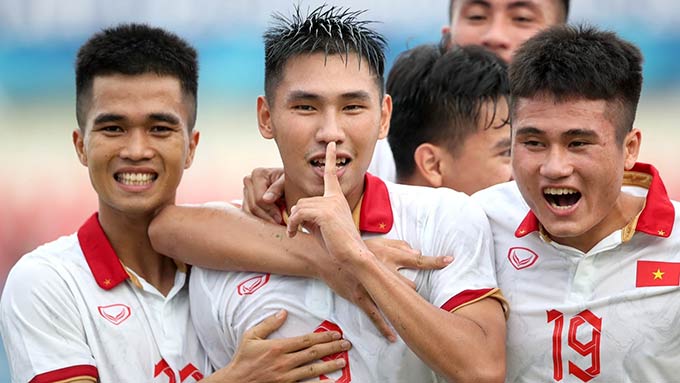 Kết thúc mùa giải 2024/25