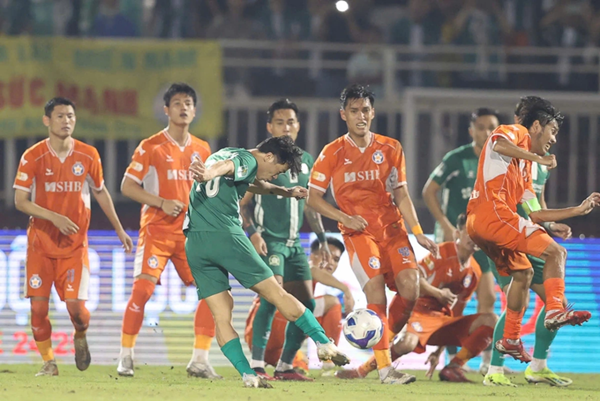 Những Khoảnh Khắc Đáng Nhớ